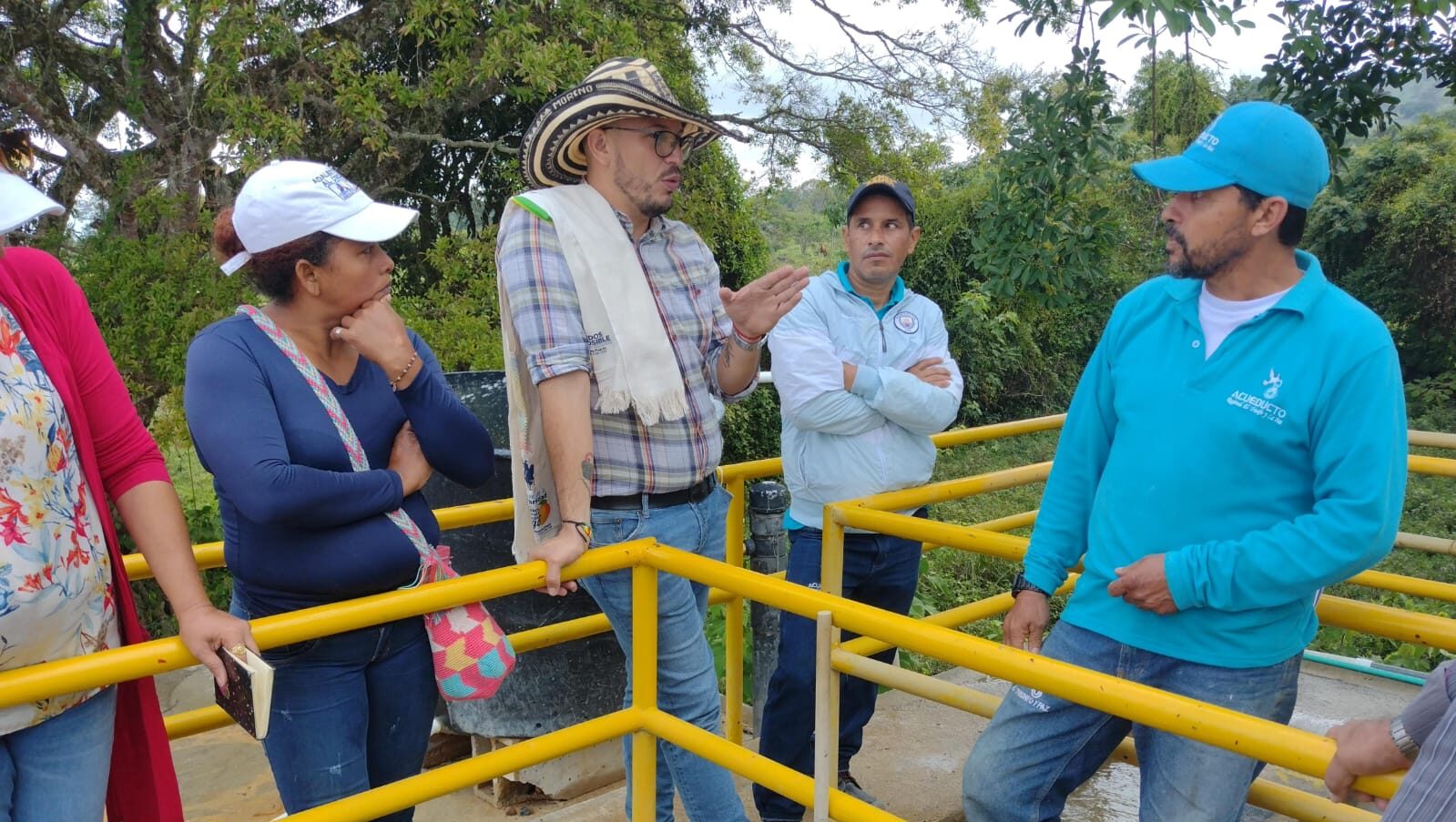 Socialización con la comunidad